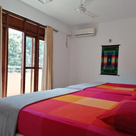 Ocean Breeze Apartment Colombo Eksteriør billede