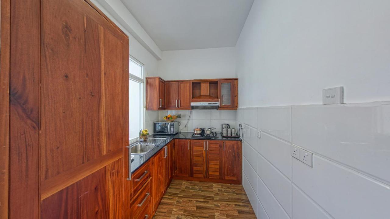 Ocean Breeze Apartment Colombo Eksteriør billede