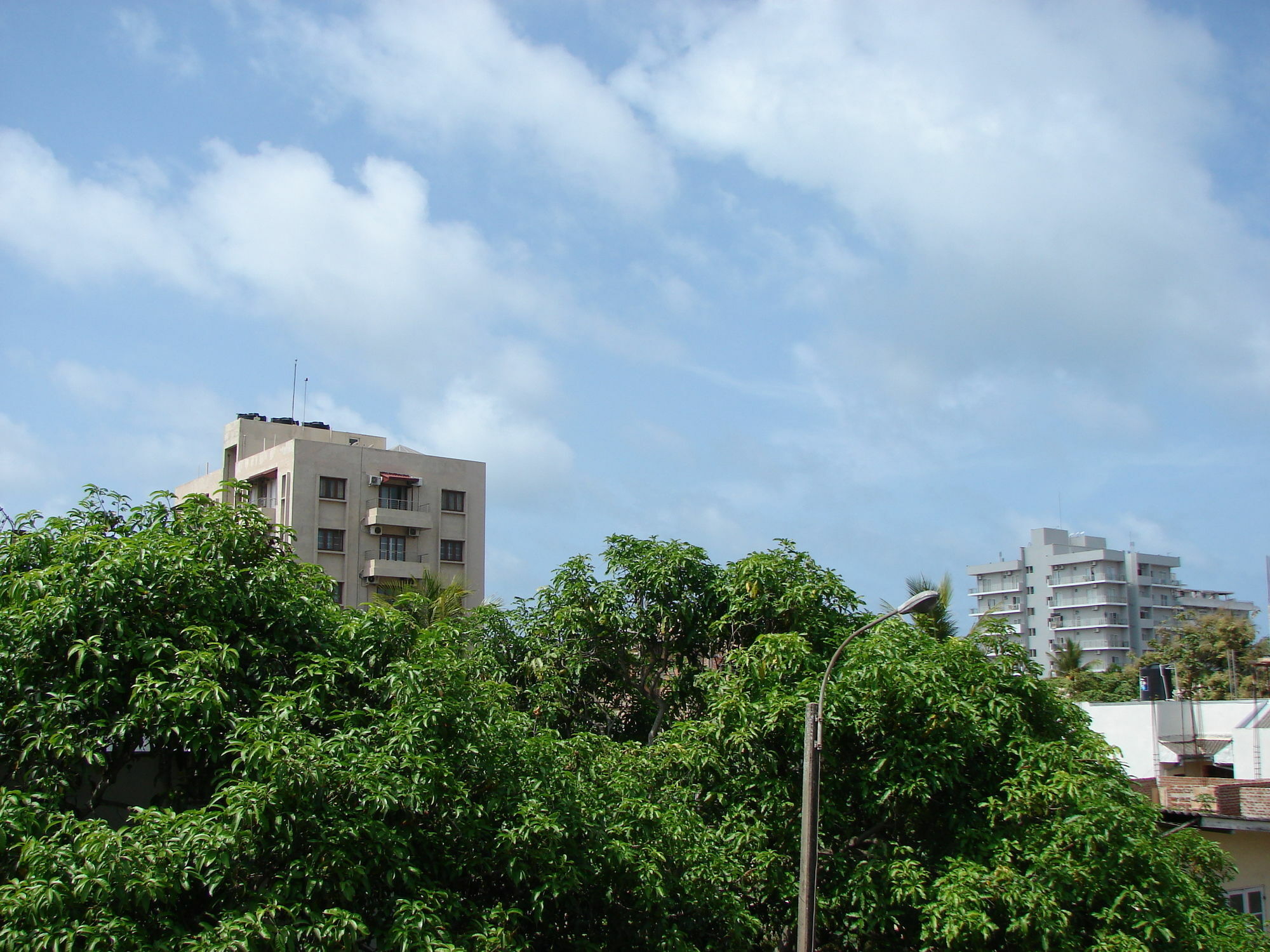 Ocean Breeze Apartment Colombo Eksteriør billede